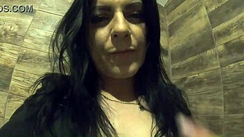 Hairy Pussy Close Up Pissing Fetish