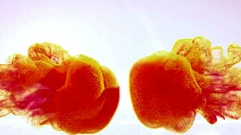 Jessica Lincoln Soaks Toys in Extreme Wet Russian Vibrator Solo