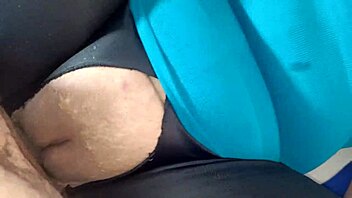 Curvy Latina milf trades cash for rough pounding