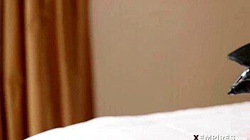 gia dibella's gorgeous ass anal deepthroat action