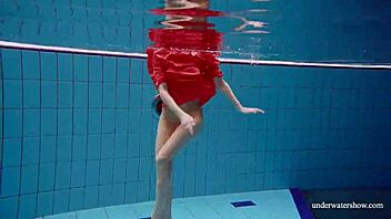 i love watching sexy teen avena's tight pussy swim nude