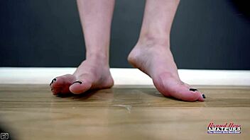 blue-eyed busty mature gwen takes deep pounding and swallows every drop