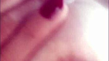 colombian milf mom masturbates juicy pussy makes huge cum