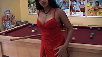 Wow, naughty brunette flashes ass at bar and tub!