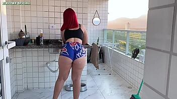 contratei essa empregada shorts apertados bunda insana 😍💦