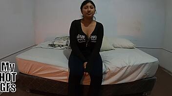 she's just 18 ready to ride cock missionary cowgirl cumshot roommate fun 😍💦