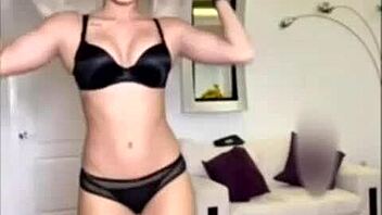 issa vegas, argentina-mexicana model with juicy big ass ready?