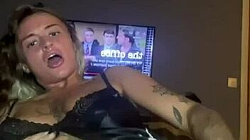 Teen Goth Slut Pounds Her Tight Pussy Raw!