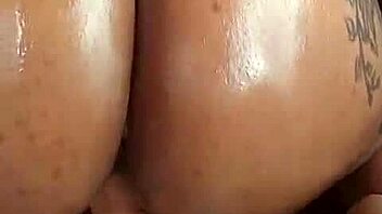 deep dildo fuckk squirtin my fat ass uhh