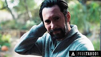 Victoria Voxxx Tricks Man for Sloppy Deepthroat Wedding Fuck