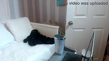 Oily Maxine X Vibes Clit While Squirting Big Boobs Solo Dildo Play