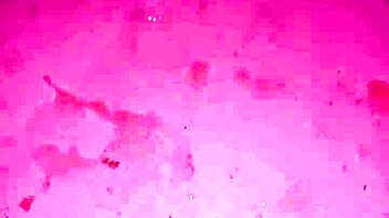 caught this nude asian babe bathing with perfect bare feet tease