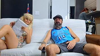 Fodi Minha Enteada Enquanto Minha Esposa Limpava Cozinha Taboo Fantasy