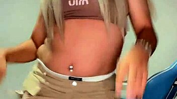 Arab Trans Cock Teases Relentlessly