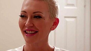 damn, masseuse oils tgirl cock and guy's for jerking!