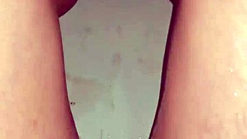 caught this nude asian babe bathing with perfect bare feet tease