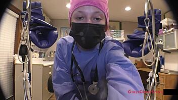 Doctor tampa's nurse jewel examines masked ebony patient desk