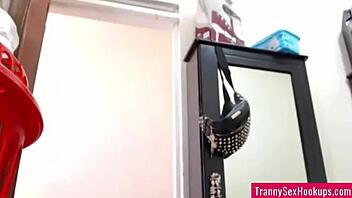 why hide that huge ebony shemale dick cumshot explosion?