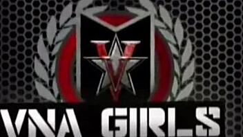 Vicky Vette Dildos Jemma Valentine's Blonde Pussy?