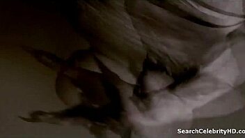 sarah paulson and lindsay pulsipher star in american horror story scenes