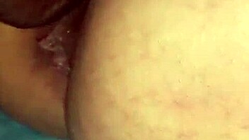 damn i love watching her suck strangers raw while i cheer