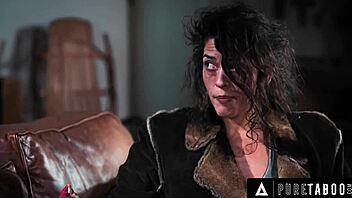 Victoria Voxxx Tricks Man for Sloppy Deepthroat Wedding Fuck