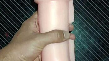 kissy delivers pussyjob deepthroat and sloppy vaginal suck session