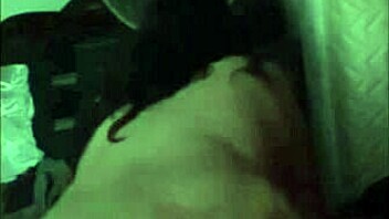 mi amiga se queda en mi casa y se pone ese mini short tan rico