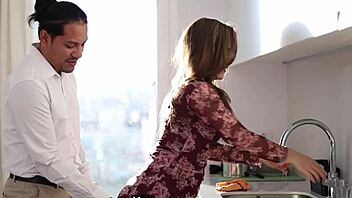 Adulterous kitchen cuckold fuck during holiday party chaos