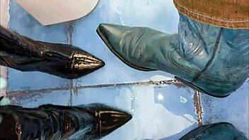 i love peeing in my tight ankle boots