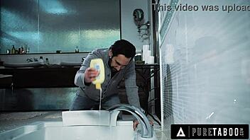 Victoria Voxxx Tricks Man for Sloppy Deepthroat Wedding Fuck