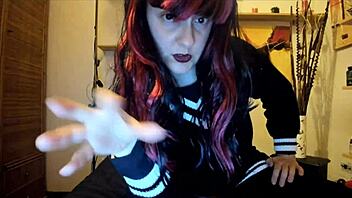 worship her dirty socks orally