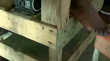 slim waist slut flashes huge puffy pussy lips at crowded beach