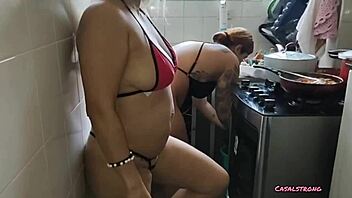 African Friends Enjoy Wild Domingo Group Fun