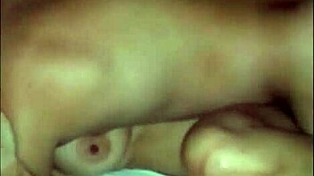 Dotado relentlessly pounds karina's pussy in group creampie