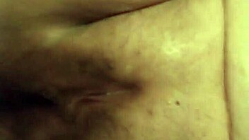 girlfriend's juicy pussy pounded in hot fuck session