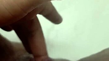 sexy squirting solo fingering masturbation 😍🔥💦