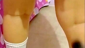 jovencita de coño estrecho y culo apretado revienta en sexo casero