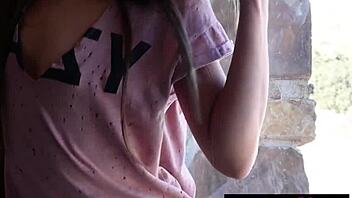 i can't wait to strip naked and show off my petite body