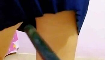 jovencita de coño estrecho y culo apretado revienta en sexo casero