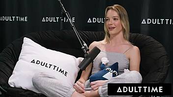 busty lesbians octavia red full scene face sitting scissoring