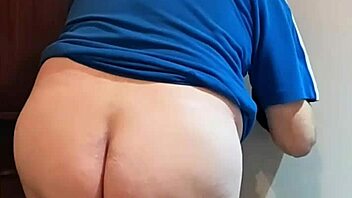 Zea812's Latest Crossdressing Amateur Trans Update with Hot Homemade Ass Play