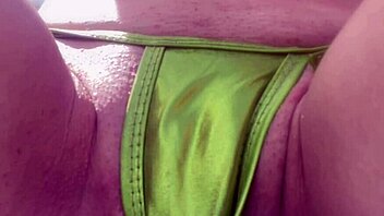 Italian Milf Artemisia Love Horny Pussy Close-Up Outdoor Session