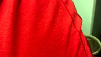 i let him pay for my tight pussy wrecked in public toilet filth