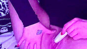 raven's dirty pussy play explodes wildly!