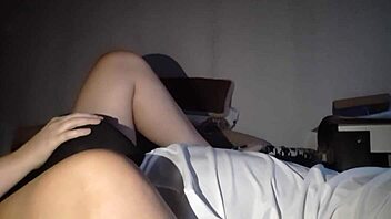 roommates turn off lights so we lesbians lick pussy to orgasm