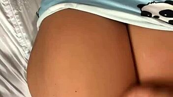 Stepdad spots anal plug on horny teen babe