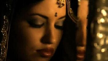 bollywood babe teases with her hidden gorgeous erotic moves