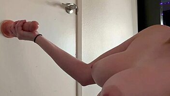 italian milf artemisia loves dildo handjob play