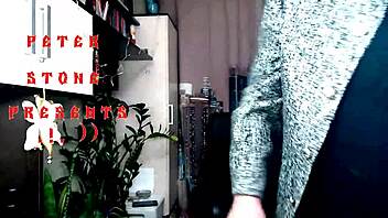 Aimee's fat cunt devours huge dildo—watch her squirm?